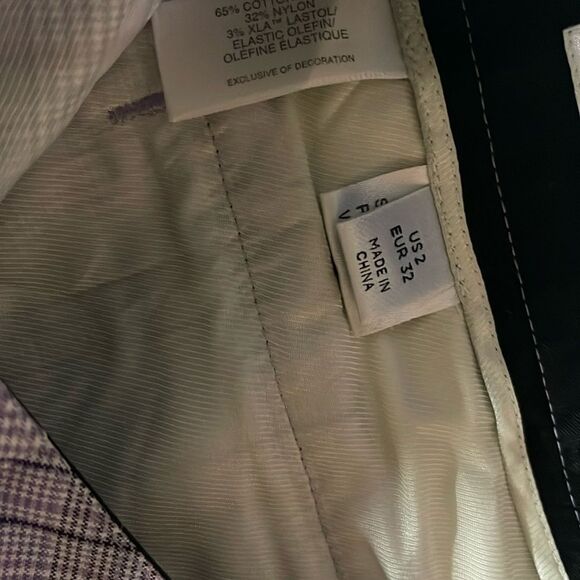 Cutter & Buck Purple and Black Bermuda Shorts, Women’s Size 2. - Picture 4 of 7